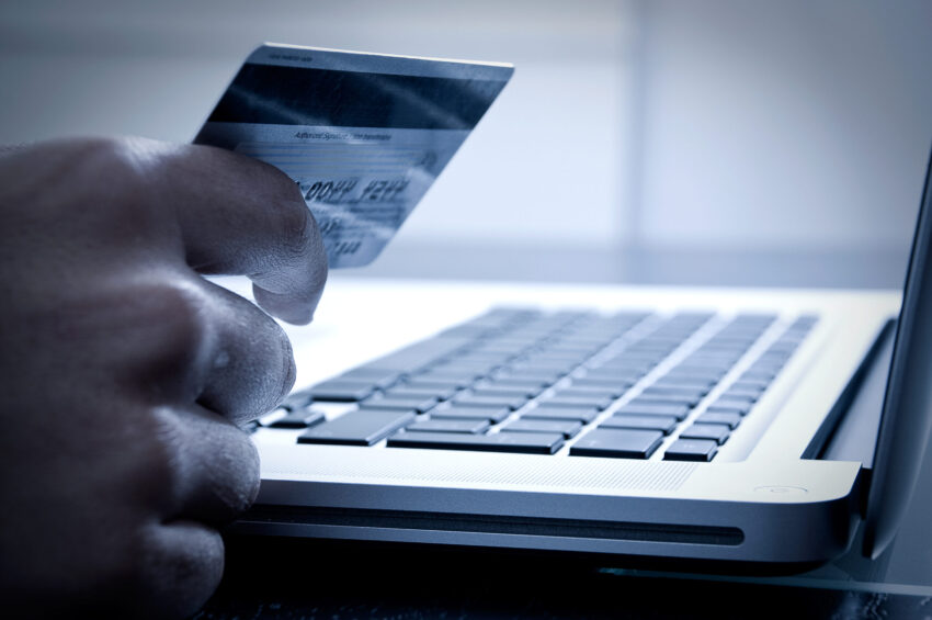 Quick Guide to Selling Online and Why Pull Strategy is Just as Important as Push